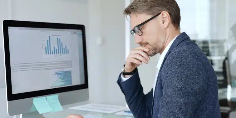 Simple Cash flow Forecasting Every Business Should Be Doing – 2026 Step by Step Guide - McKenzies Accountants Oxted